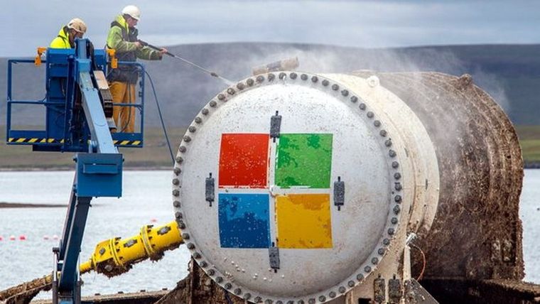 Después de dos años en el fondo del mar, reaparece el experimento de Microsoft. Foto: BBC