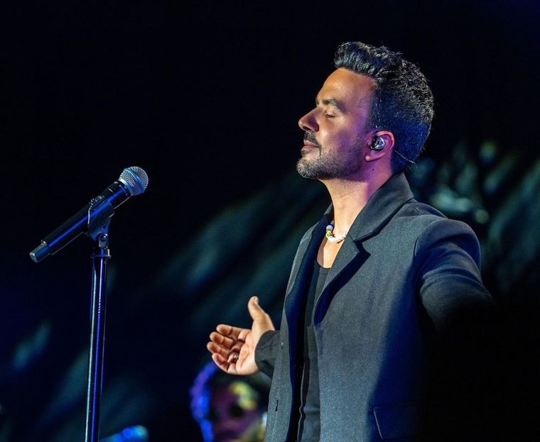 Luis Fonsi llega a Argentina y comenzará este jueves su gira por el país. Foto: Gentileza prensa