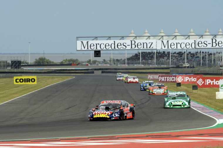 Mangoni ganó la serie más rápida y larga adelante. Foto: ACTC