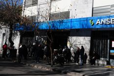 Anses ya comenzó a pagar el plus de 7 mil pesos. Foto: Alf Ponce Mercado/MDZ