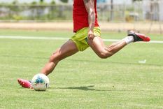 El uruguayo Alejandro Prieto fue anunciado este jueves como nuevo refuerzo del Cruzado Foto: Instagram @aleprieto.22