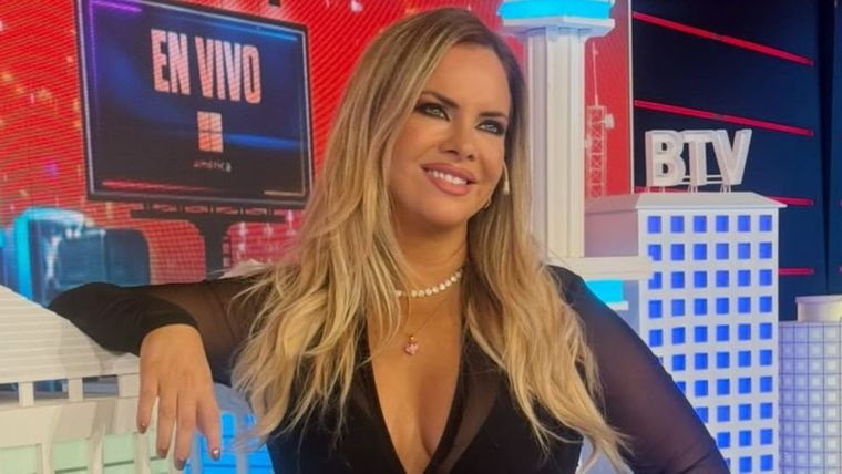 Alejandra Maglietti se sumó al divertido juego de ponerle nombres de fantasía a las partes íntimas.. / Instagram @alemaglietti