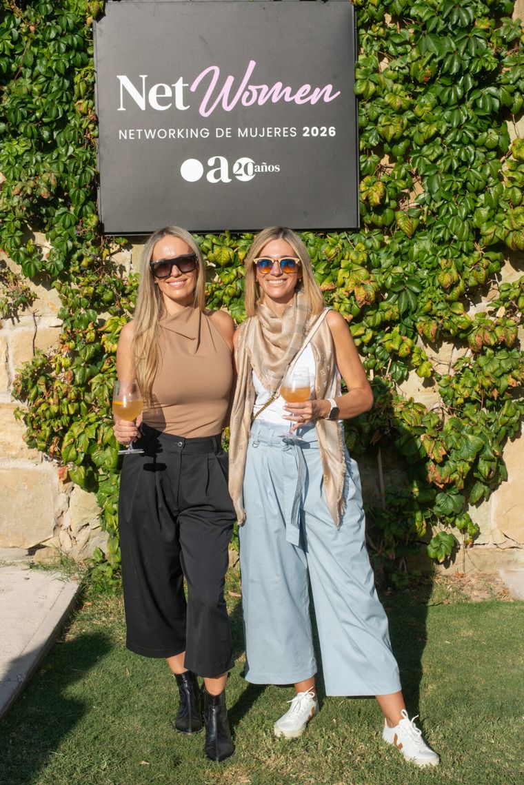 Gema Pineda y Ana Paula Marun. Gema Pineda y Ana Paula Marun.