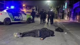 Otro caso de un delincuente abatido por una policía salió a la luz.