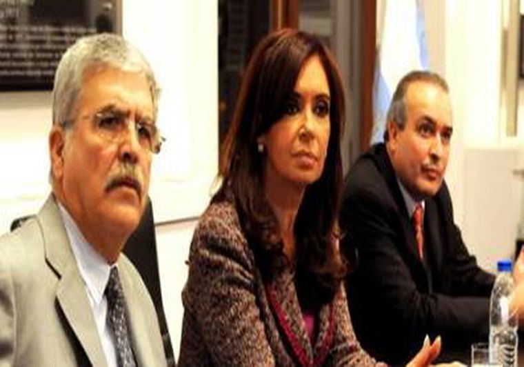 Julio De Vido, Cristina Kirchner y José López en Casa Rosada.