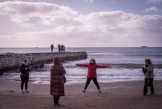 Muchas familias aprovechan los días de descanso para visitar alguno de los principales puntos turísticos del país Foto: Telam