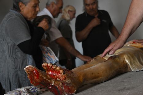 Fe, dolor y esperanza en el primer día de Semana Santa. Fe, dolor y esperanza en el primer día de Semana Santa.