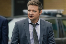 Jeremy Renner publicó un mensaje donde indicó que esta bien y agradeció todo el apoyo recibido.