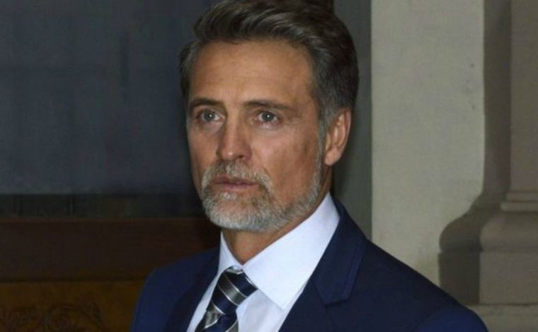 Juan Soler anunció que está soltero nuevamente.