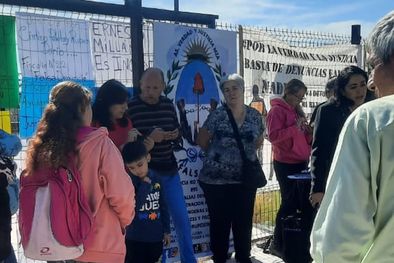 MDZol | Familiares de detenidos se manifestaron frente al Polo Judicial Foto: Yamila Vera/MDZ