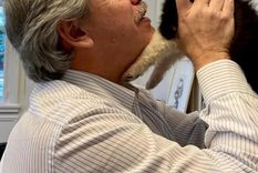 El Presidente con la pequeña Kaila.