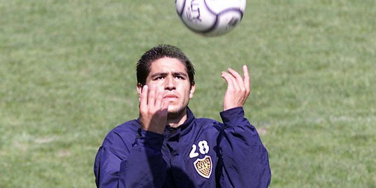 El talento de Riquelme tendría futuro inglés. Foto: Fotobaires