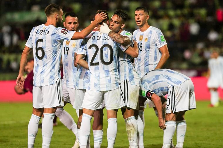 Argentina en un festejo de gol. Foto: AFA