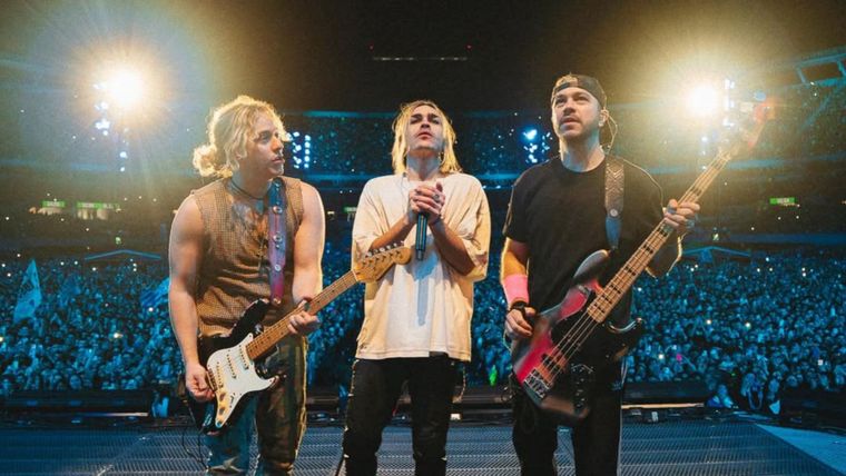 Airbag ha explotado el estadio de River con sus shows. Airbag ha explotado el estadio de River con sus shows.