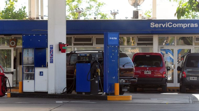 El nuevo precio de los combustibles impacta de manera distinta según el tamaño del tanque de cada vehículo. El nuevo precio de los combustibles impacta de manera distinta según el tamaño del tanque de cada vehículo.