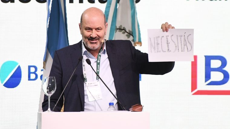 El ministro de Desregulación y Transformación del Estado, Federico Sturzenegger, a cargo de la medida que propone evaluar a los empleados públicos. Foto: Santiago Tagua /MDZ