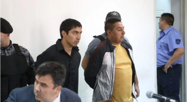 Luciano Cabral y su padre en el juicio del 2018. Foto: gentileza Diario San Rafael.