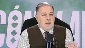 El conductor lanzó un fuerte dato. El conductor lanzó un fuerte dato.