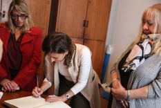 la sindicalista de la campora que le torcio el brazo a piumato y es la preferida de cristina la sindicalista de la campora que le torcio el brazo a piumato y es la preferida de cristina