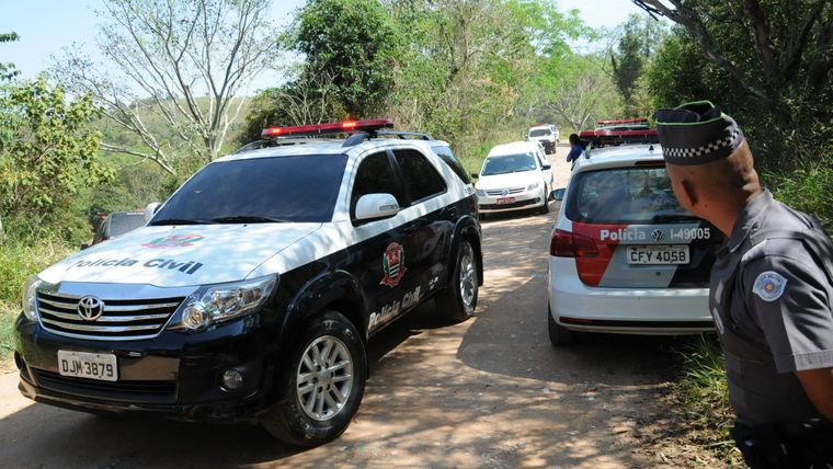 La policía sospechó inicialmente que la muerte de Victoria se debió a causas naturales.