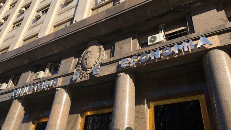 El Ministerio de Economía anunció una serie de medidas Foto: Télam