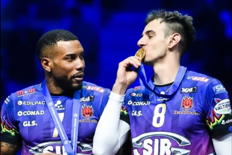 Agustín Loser conquistó la Champions League de vóley con el Perugia. Foto: Instagram