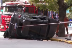 El choque provocó el corte de la calle y reducción de tránsito en la avenida Foto: X