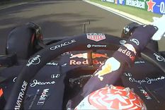 Max Verstappen lanzó una toalla desde el cockpit de su Red Bull