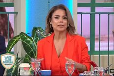 La periodista confeccionó una polémica lista de famosos que cobraron mucho dinero por participar en programas televisivos. Foto: Captura de video América TV