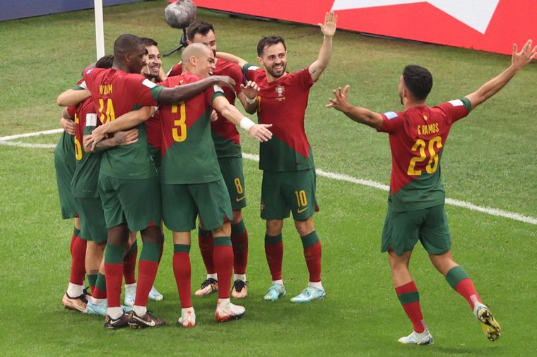 Portugal vapuleó a Suiza con Cristiano Ronaldo como suplente. Foto: EFE