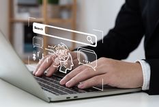 3 aplicaciones basadas en IA que te facilitarán la vida Hacemos una lista con tres apps que servirán como herramientas para hacerte la vida más fácil. Foto: Shutterstock