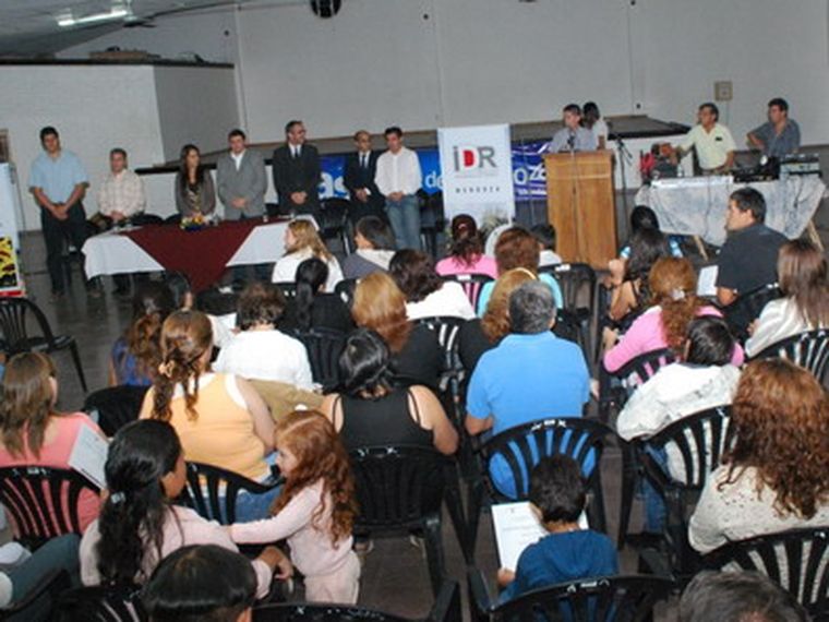 Los cursos fueron dictados por el IDR durante el 2008. Foto: Prensa de Santa Rosa