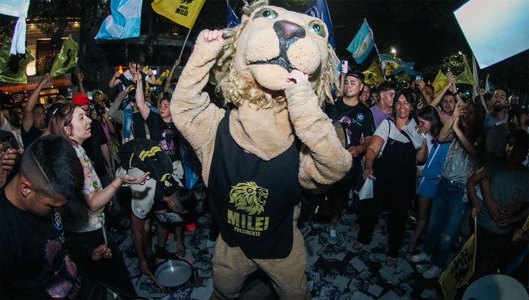 La Libertad Avanza se impuso de la mano de Javier Milei Foto: Santiago Tagua/MDZ