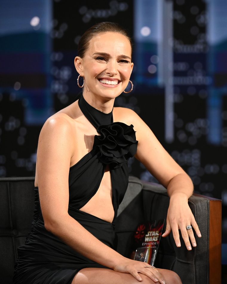 Natalie Portman da una lección de estilo con estos vestidos Foto: Elle