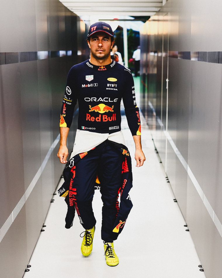 Checo Pérez y una tajante sentencia sobre el peor fin de semana de Red Bull en 2023 Foto: @SChecoPerez
