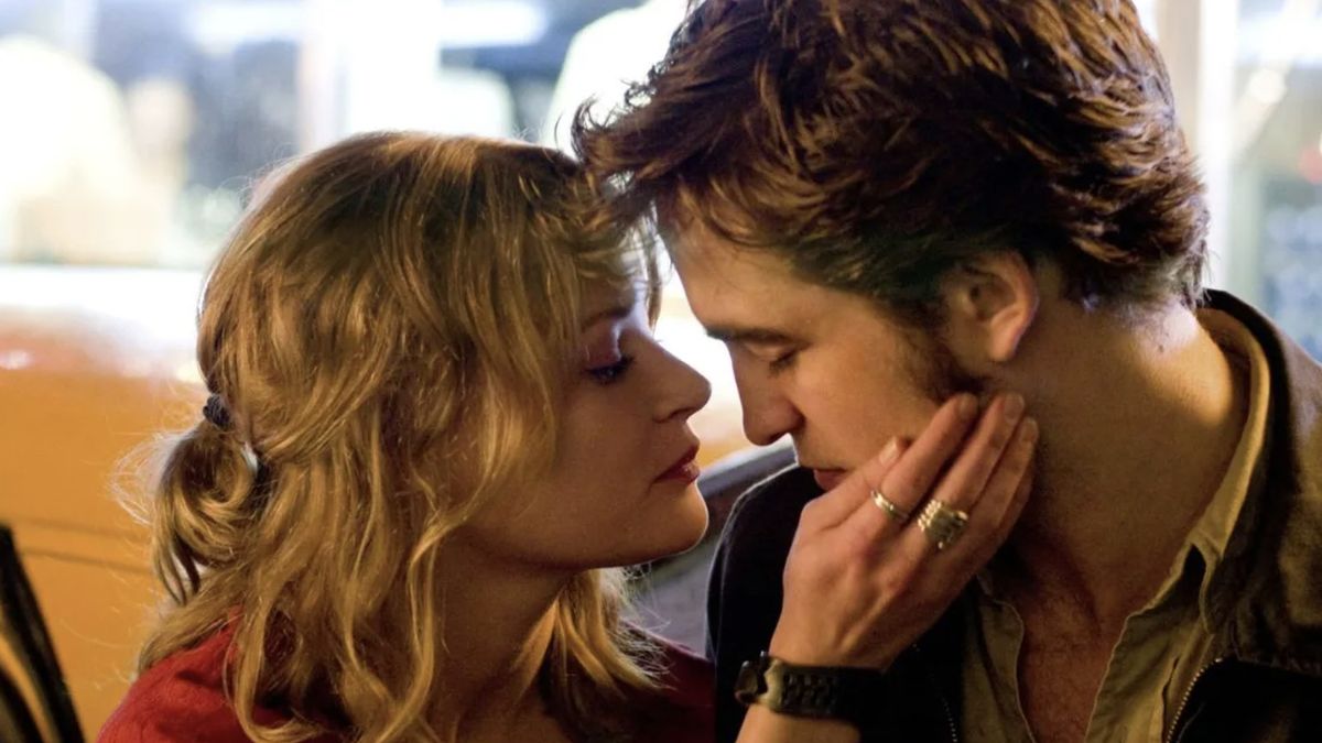 Dura menos de dos horas: la película de Netflix que mezcla romance y drama con un final imposible de olvidar