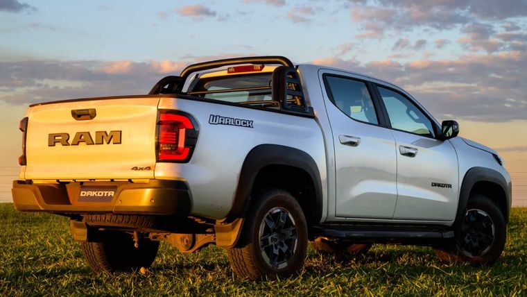 RAM Dakota Warlock