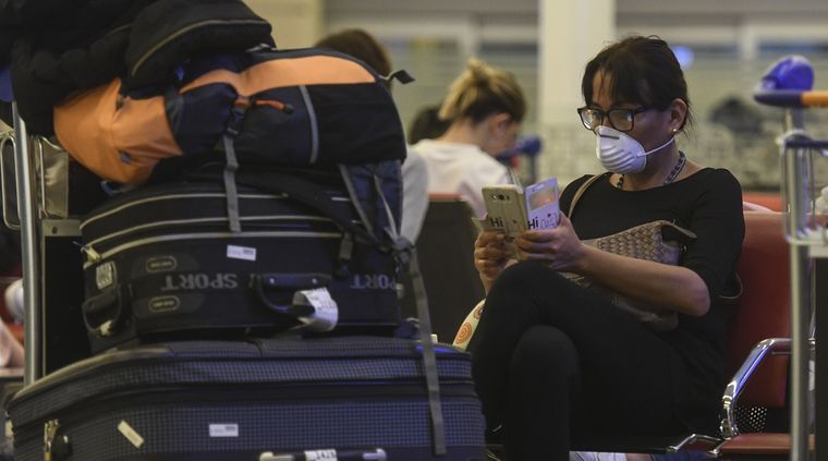 Otra vez el que ingresa o vuelve al país tiene que hacer cuarentena. Foto: Télam