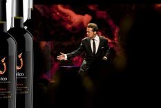 Luis Miguel y su vino.