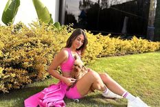 Antonela Roccuzzo con un look deportivo total pink. Foto: Instagram