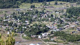 Malalcahuello es un pueblo chileno rodeado de bosques nativos y volcanes en plena región de La Araucanía. Malalcahuello es un pueblo chileno rodeado de bosques nativos y volcanes en plena región de La Araucanía.