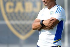 Hugo Ibarra define el equipo para enfrentar a Olimpo Foto: @BocaJrsOficial
