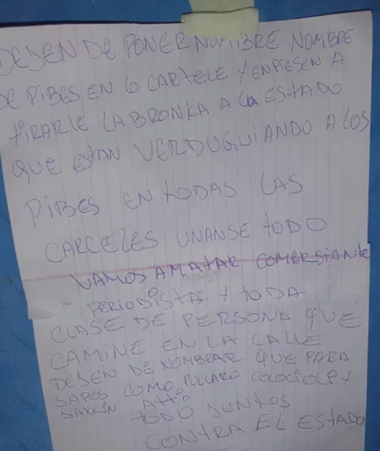 Amenaza contra el Estado y periodistas Foto: Twitter Rueda de Prensa