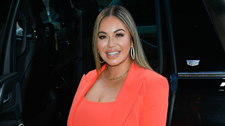 Chiquis Rivera sufrió una crisis de salud durante sus vacaciones.