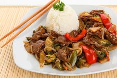 Una combinación deliciosa de vegetales y carne ¡nunca un platillo saludable tuvo un sabor tan sabroso!