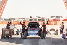 David Zille y Sebastián Cesana lograron el primer triunfo argentino del Dakar 2026 en la categoría Challenger. David Zille y Sebastián Cesana lograron el primer triunfo argentino del Dakar 2026 en la categoría Challenger.