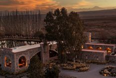 Bodega Catena Zapata está ubicada en Luján de Cuyo. Bodega Catena Zapata está ubicada en Luján de Cuyo.