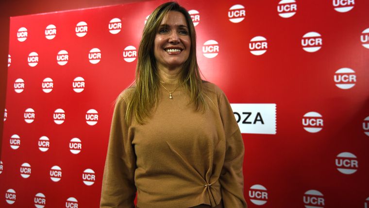 Las hermanas de Alfredo Cornejo y de Luis Petri son candidatas por la UCR. Las hermanas de Alfredo Cornejo y de Luis Petri son candidatas por la UCR.