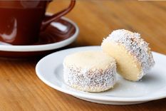 Los alfajores de maicena son un clásico de la repostería argentina de todos los tiempos. Foto: Instagram @ninina.arg