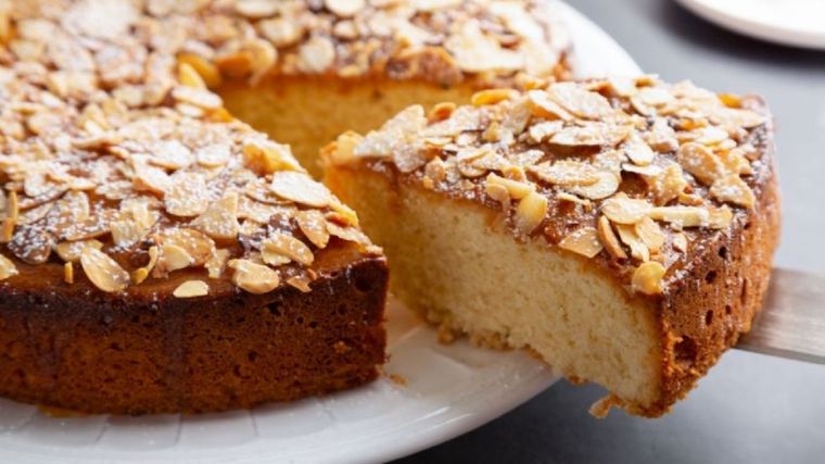 Este postre de almendra es ideal para tu merienda Foto: Shutterstock